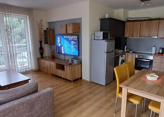 Reina Flores Park Apartament