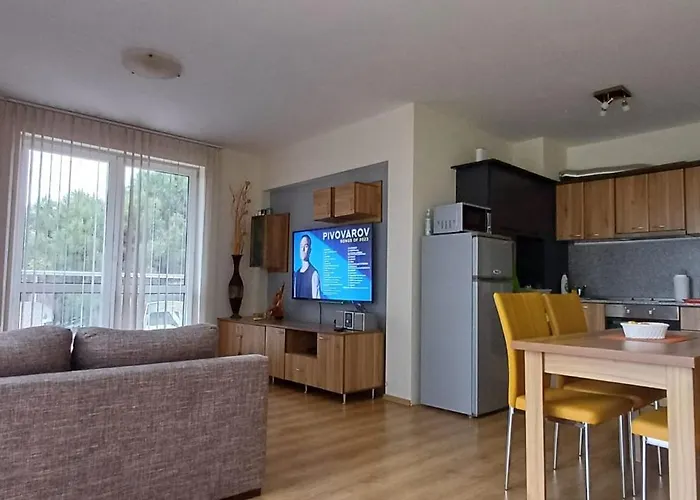 Apartament Reina Flores Park