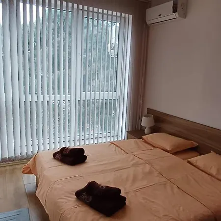 Reina Flores Park Apartment Sunny Beach