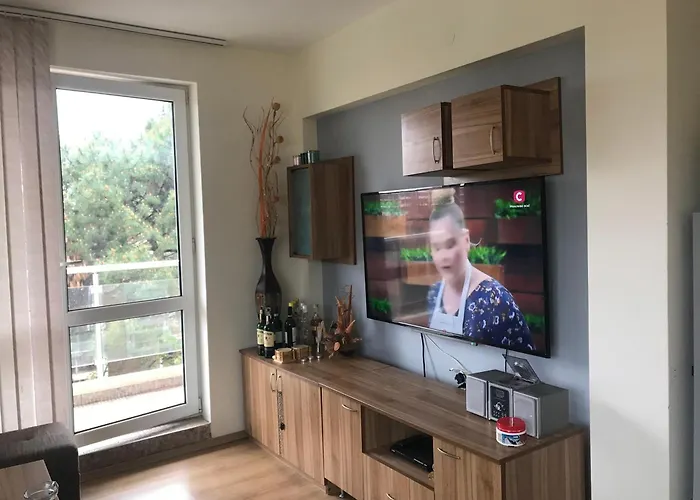 Reina Flores Park Апартамент *