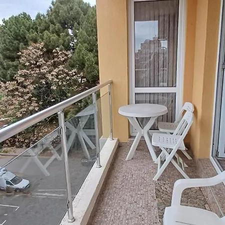 Daire Reina Flores Park Sunny Beach